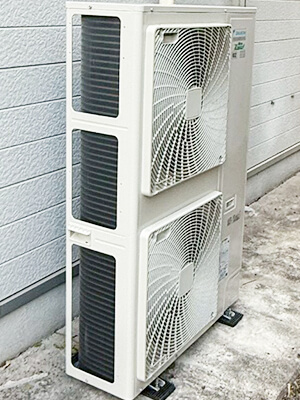 神奈川県厚木市 ダイキン 天カセ 業務用エアコン 室外機 工事写真