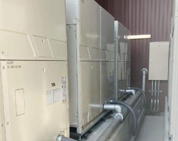 大阪府 大規模店舗 ダイキン ビル用マルチエアコン 室外機 工事完了写真