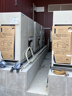 大阪府 大規模店舗 室外機設置工事 設置完了