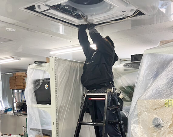 大阪府 大規模店舗 室内機設置工事